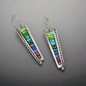 🎨Multi-Color Fishhook Closure Earrings - NWOT🎨